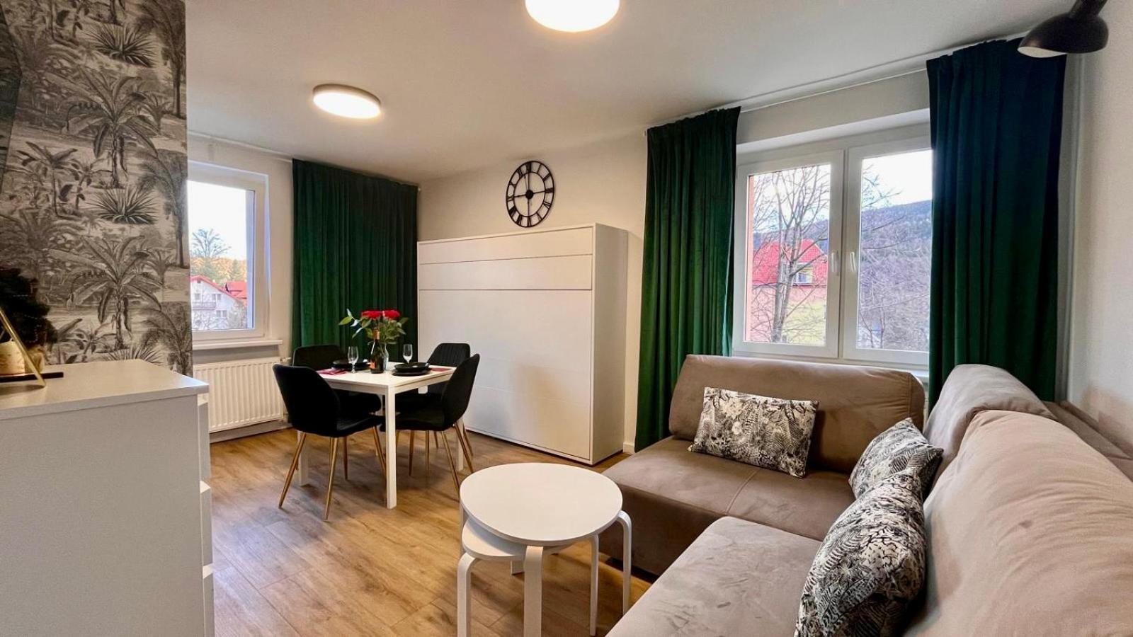 Apartamenty Izerskie Gorska 8 - Blisko Park I Dom Zdrojowy Oraz Wyjscie Na Sky Walk Świeradów-Zdrój Exteriör bild
